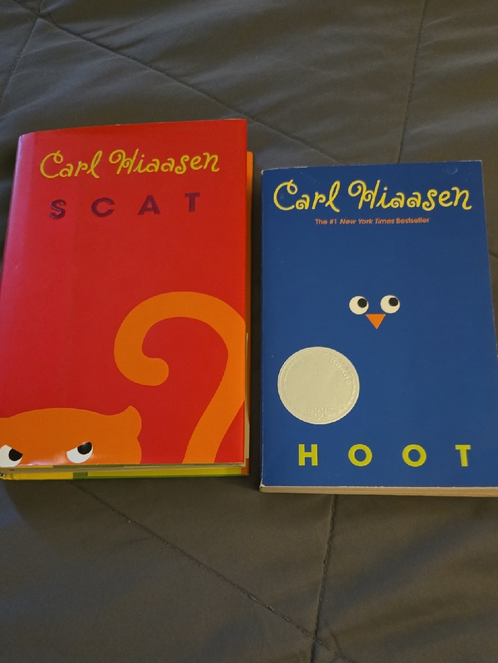 Lot Of Carl Hiaasen Books